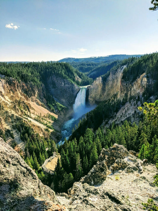 Exploring the Majestic Landscapes of Yellowstone